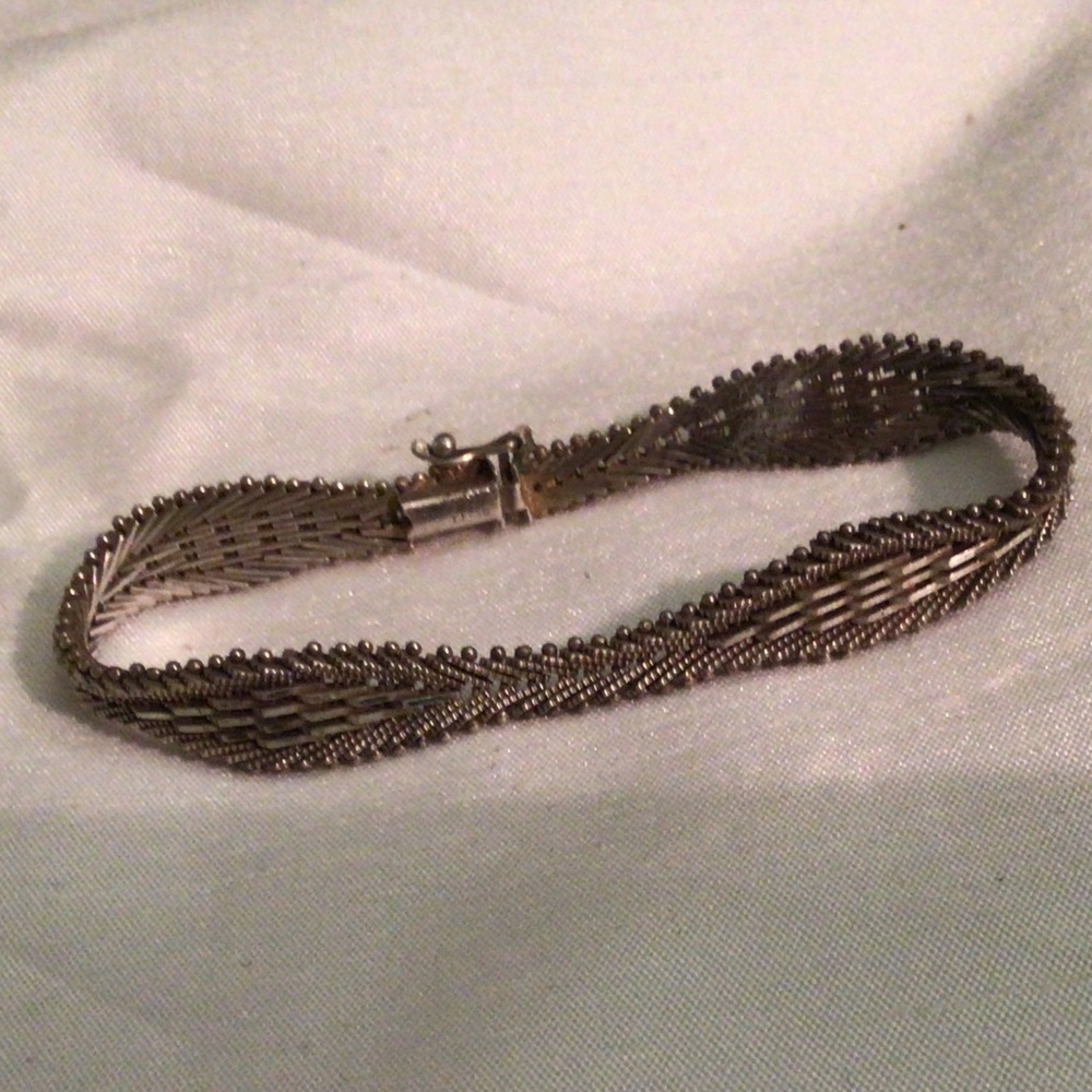 Sterling bracelet heavy with safety catch
